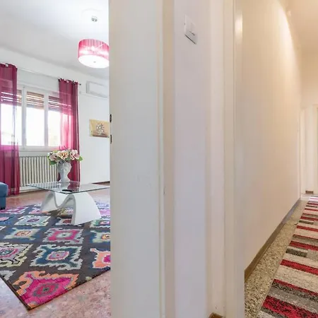 Feriehus Gardaland Residenza Le Rose! 120 M2