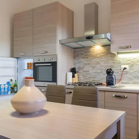 Feriehus Gardaland Residenza Le Rose! 120 M2